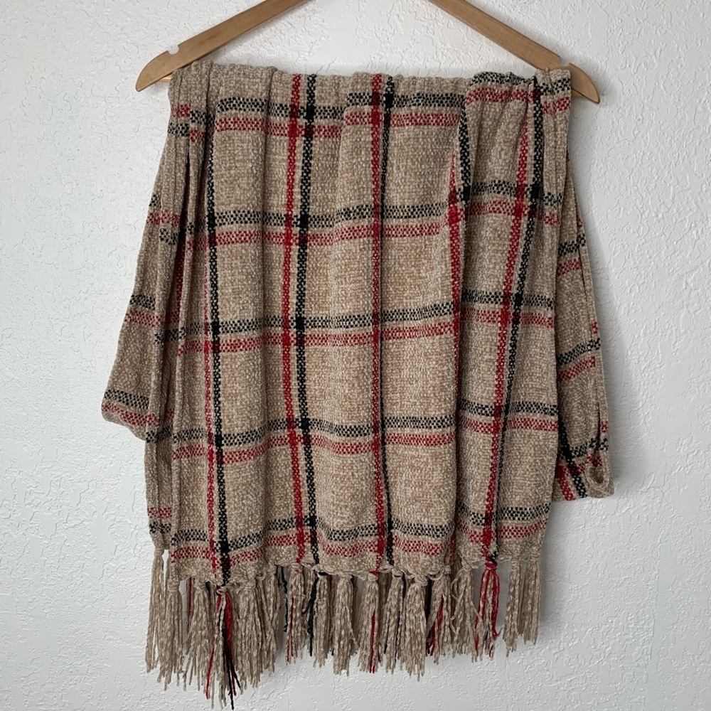 David and Young Chenille Fringe Plaid Grid Print Tan Scarf